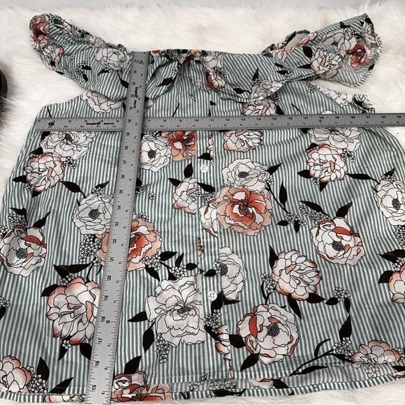 No Comment Plus Cold Shoulder Floral and Stripes 100% Cotton Size 2X - Picture 7 of 7